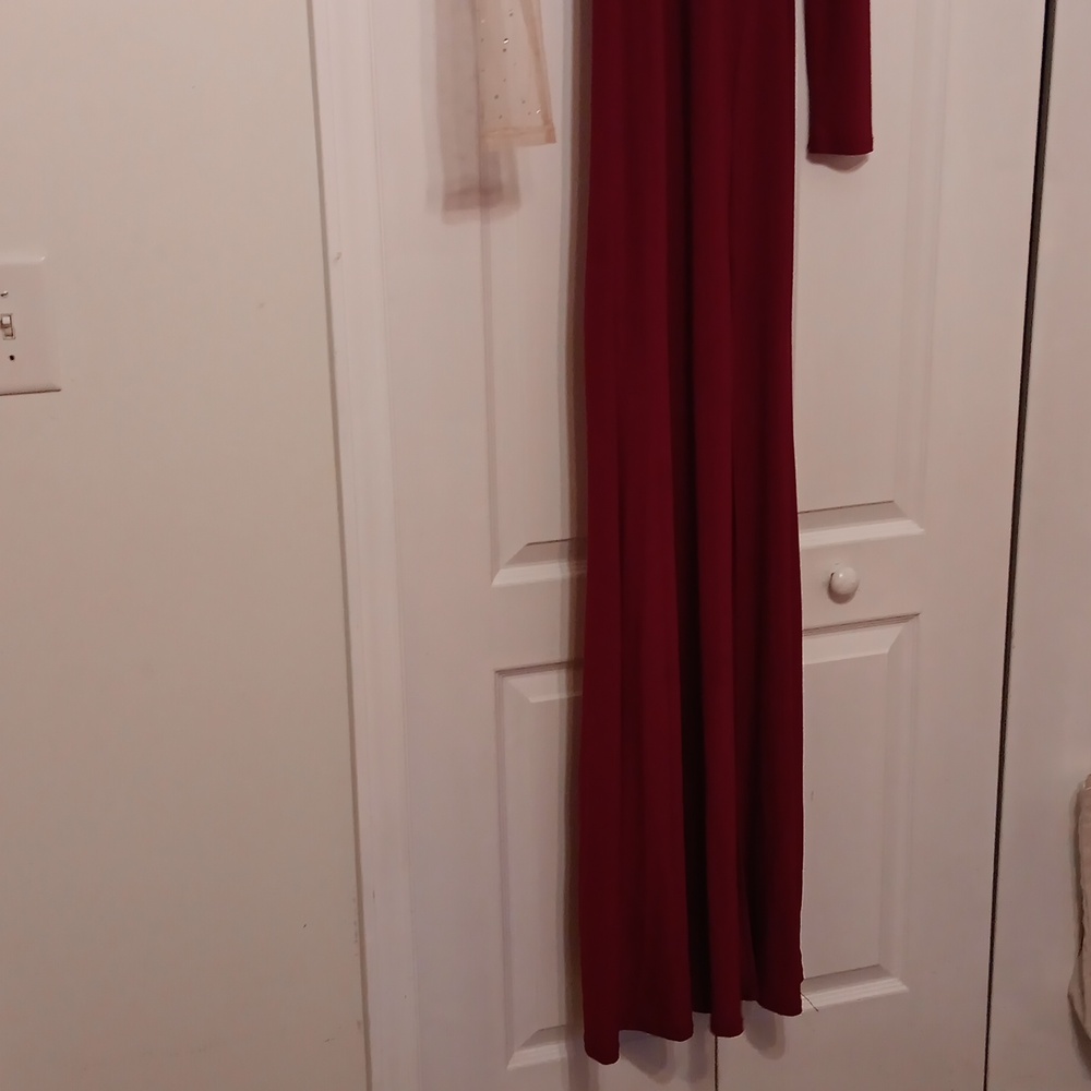 Dress - Picture 2 of 4